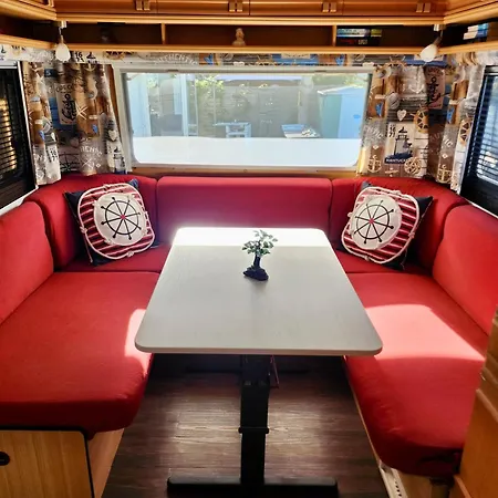 Ferienhaus Grosser-schoener-wohnwagen-mit-garten-in-groemitz-400m-vom-meer Grömitz